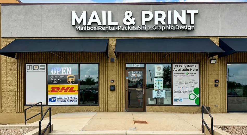 The storefront at MAS Mail & Print Center